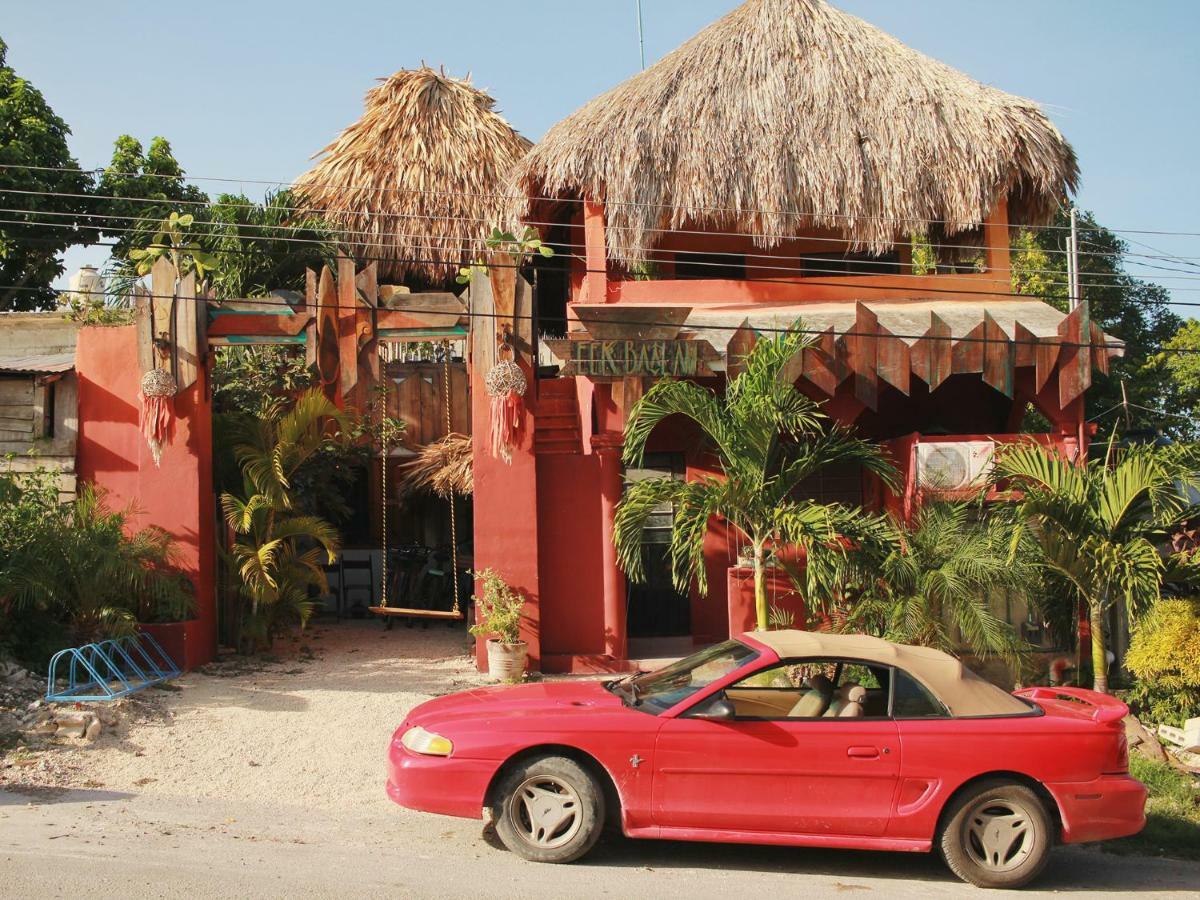 Black Jaguar Hostel Bacalar Luaran gambar