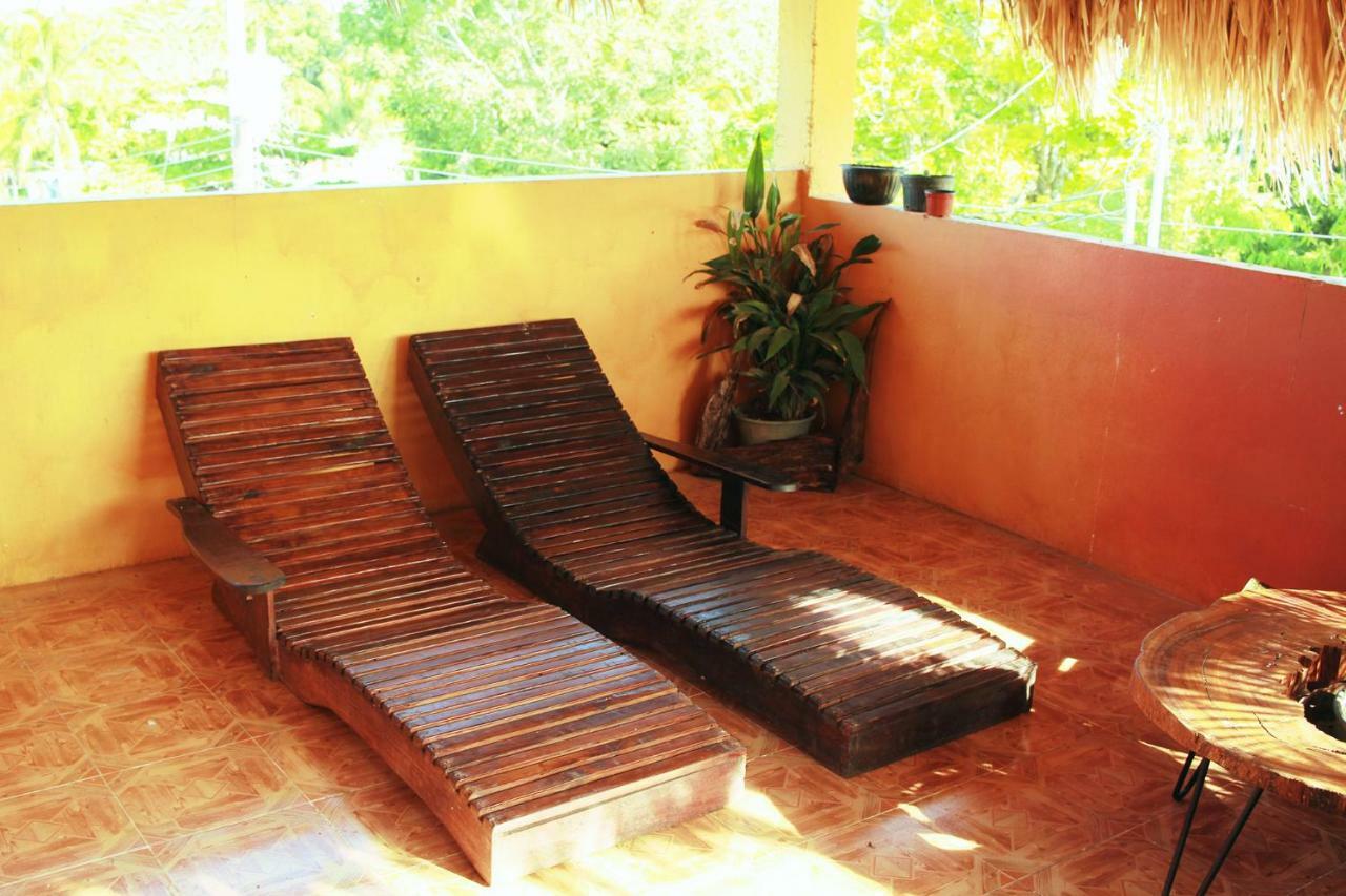 Black Jaguar Hostel Bacalar Luaran gambar